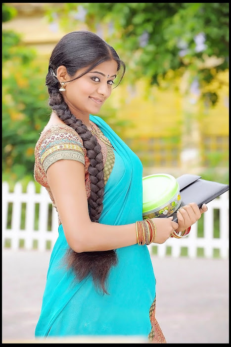 priyamani in half saree hot photoshoot